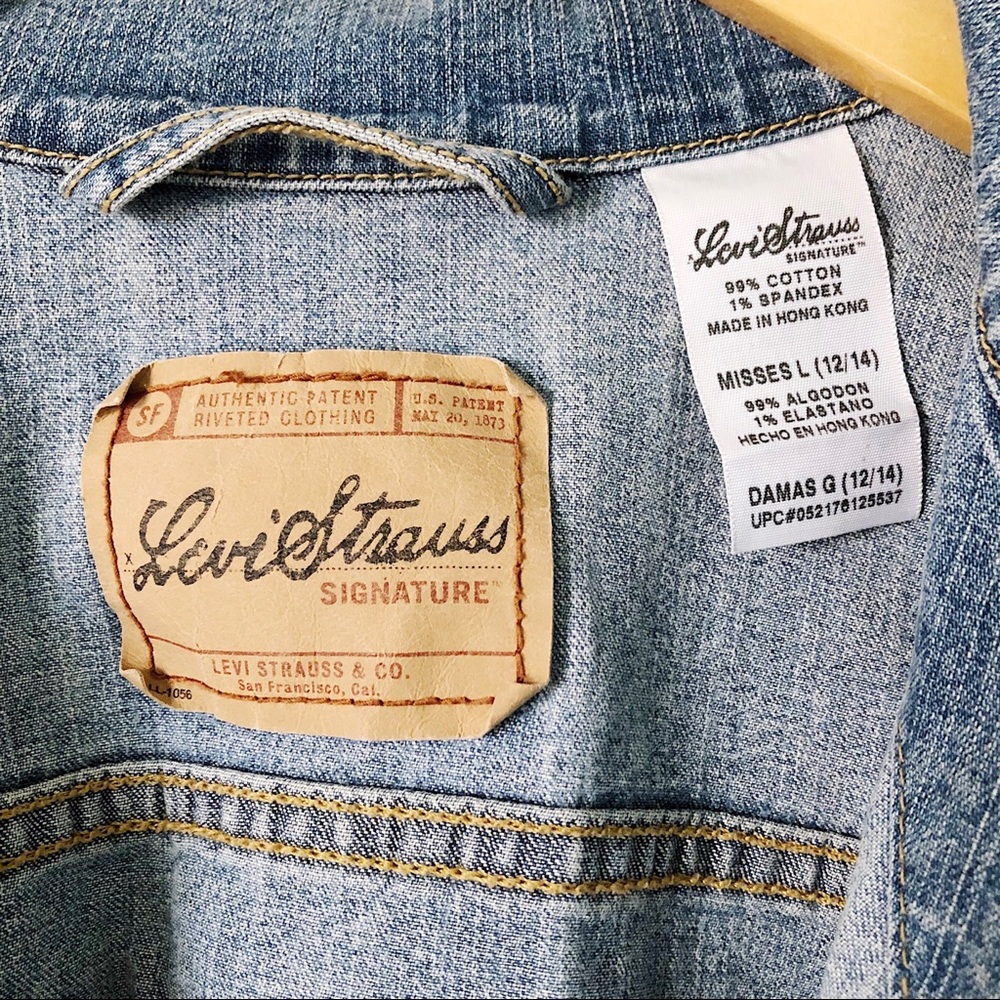 LEVIS Denim Jacket - Picture 3 of 6